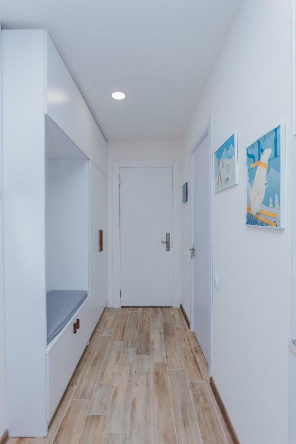 Winter Is Here Apartment In New Гудаури Екстериор снимка